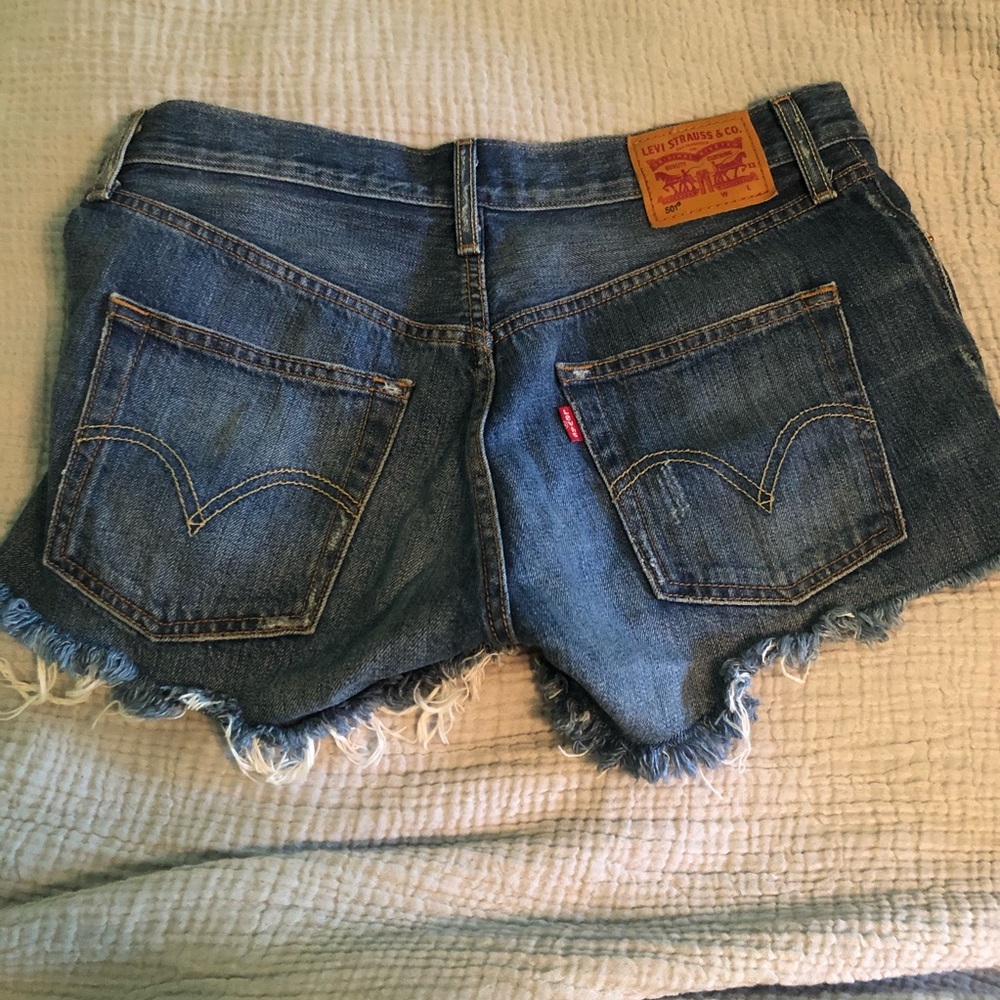 Levi’s 501 Mid Wash Cutoff Short
